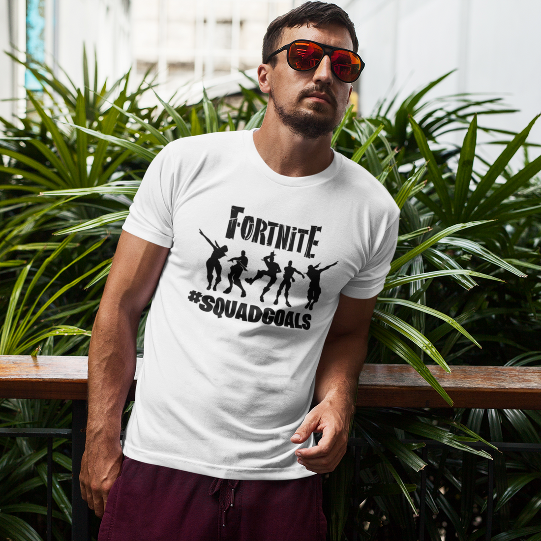 <img src="https://www.eastcoastclothing.co.uk/images/squadgoals-fortnite-tee.jpg" alt="#Squadgoals Fortnite Tee - East Coast Clothing">
